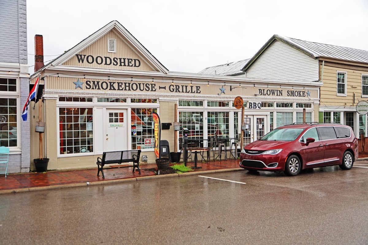 Woodshed Smokehouse And Grille